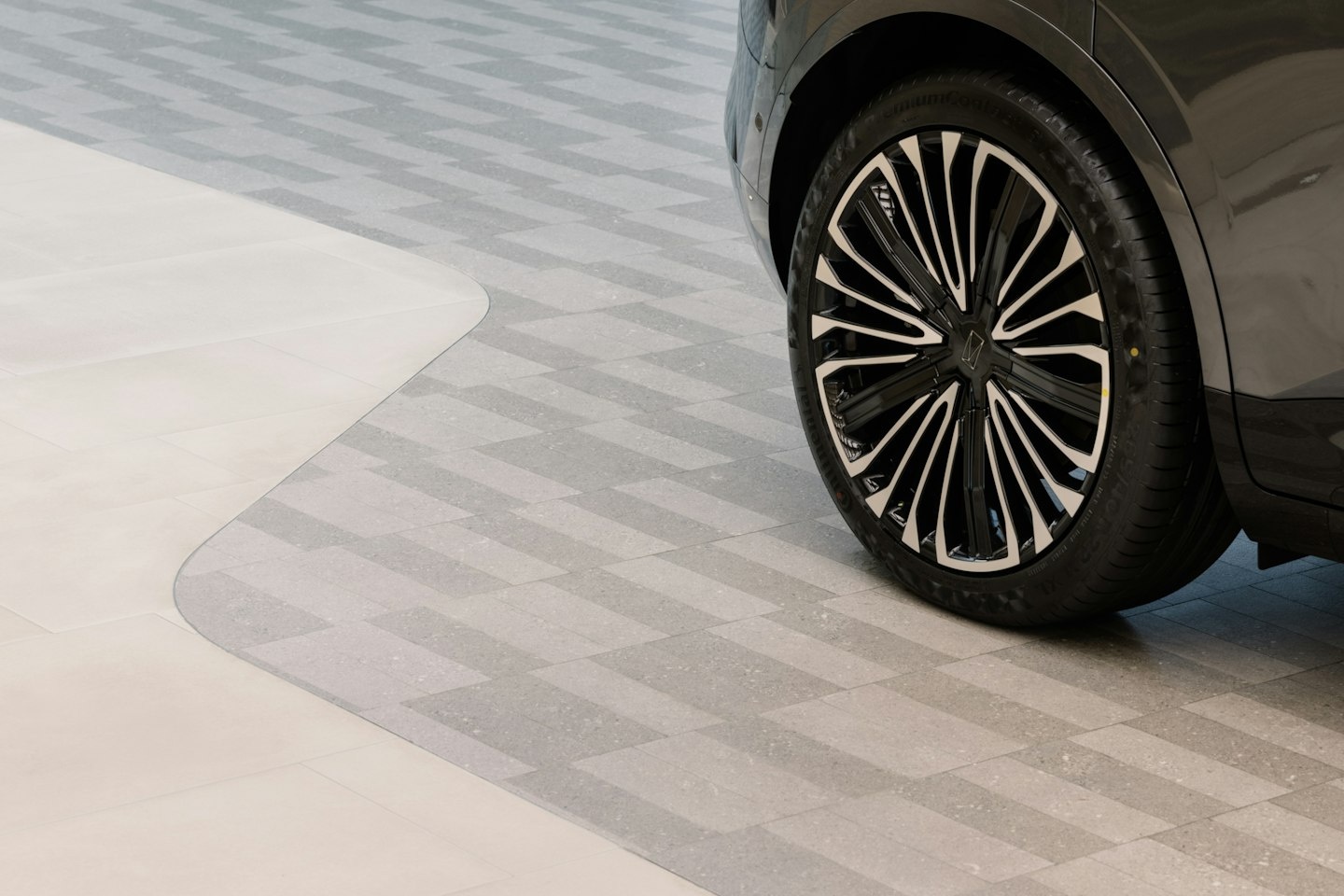 阿维塔汽车展厅丨Office AIO-16