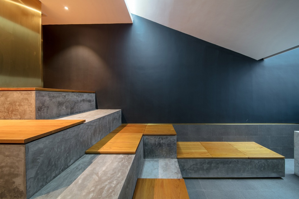 21gram 咖啡厦门禾祥西店 | 楼梯式座位与天井设计-34