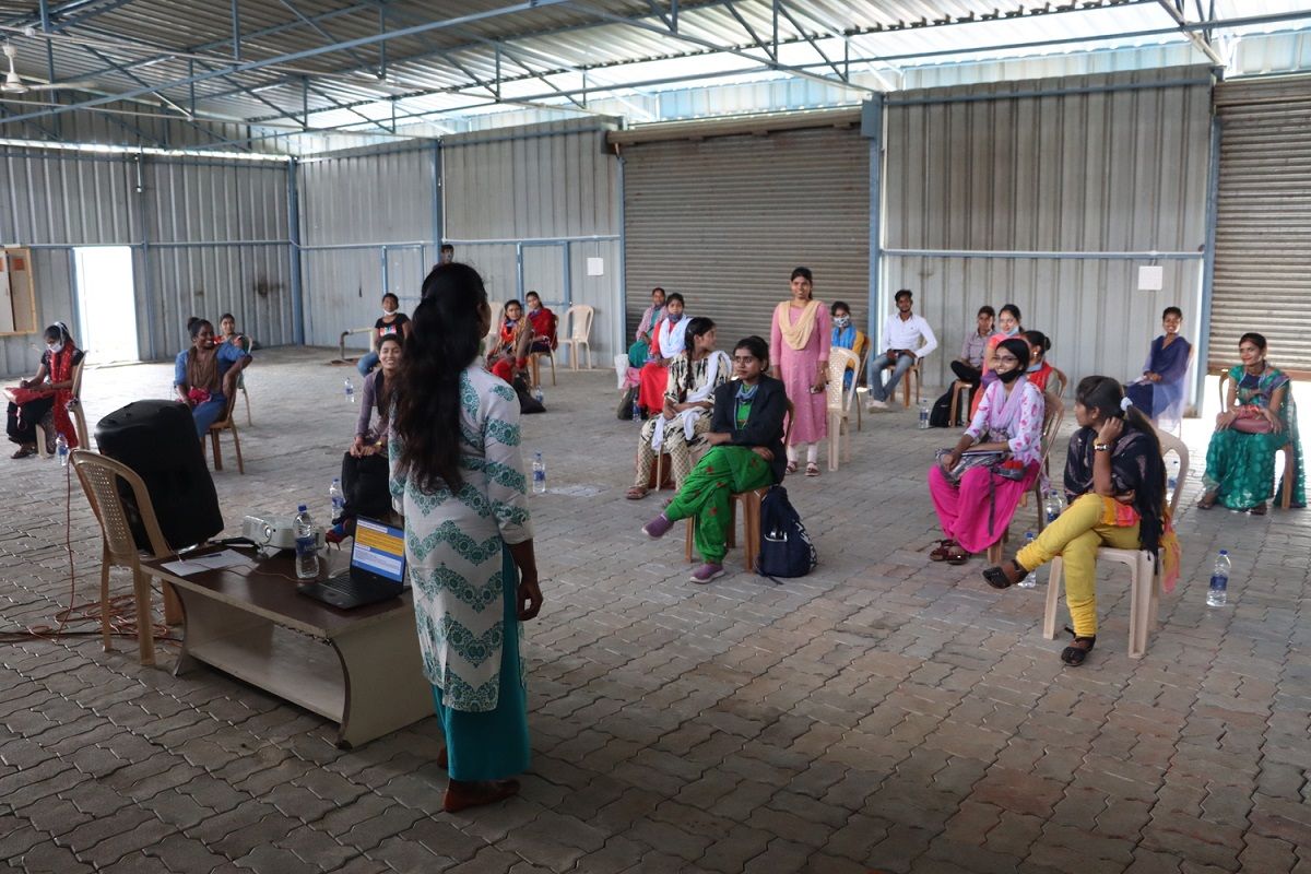 越南社区公共空间重塑 | 绿色健康的城市生活新提案-10