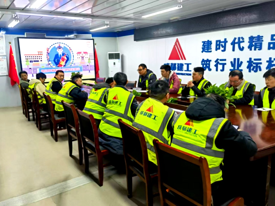 成华区东林社区住宅及商业项目主体结构全面封顶-4