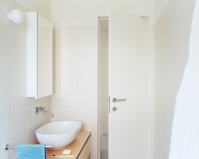 米兰小型公寓的家庭办公室丨意大利米兰丨SET Architects-20