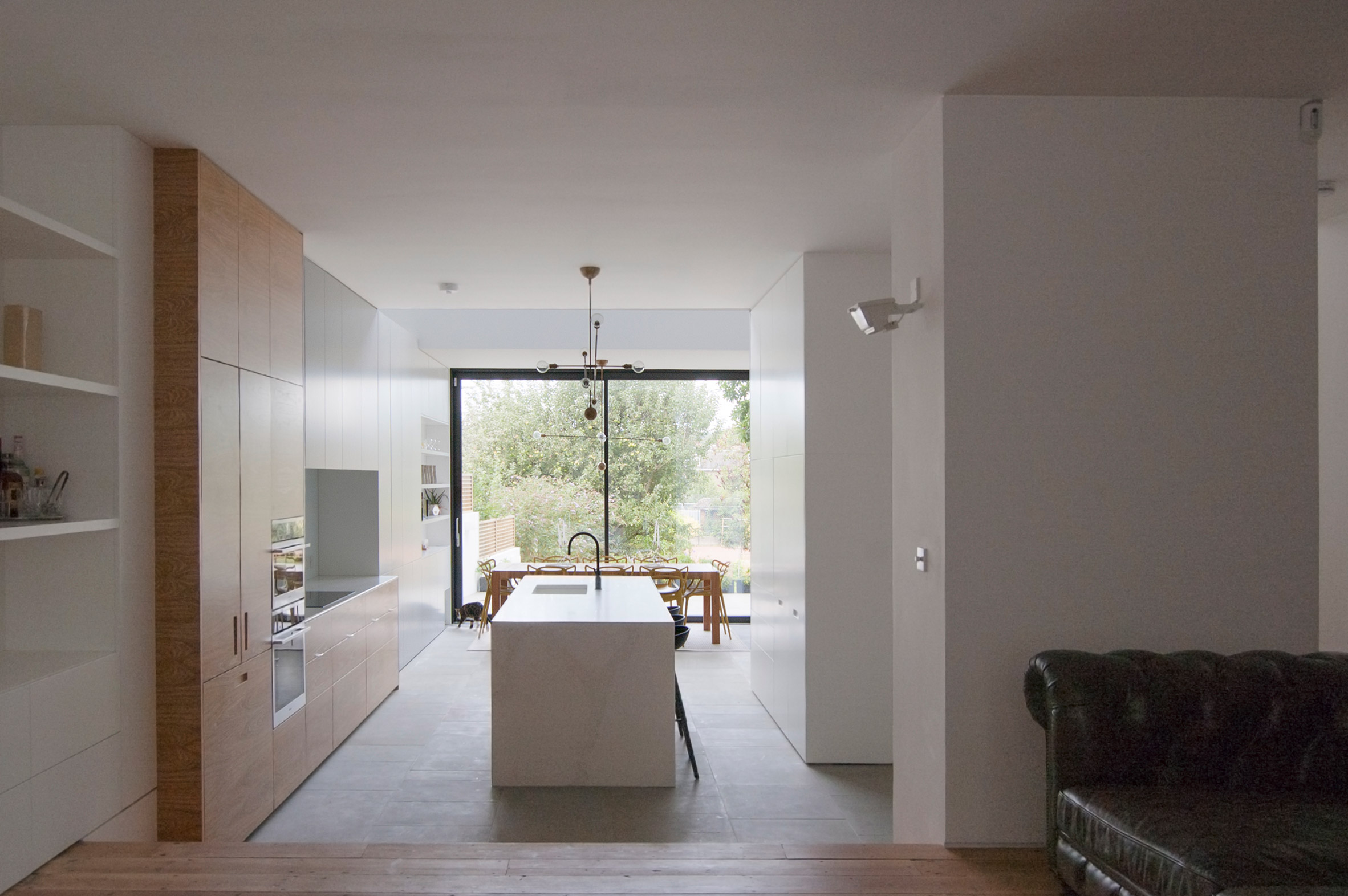 Shelving units and concealed doors compartmentalise London home-8