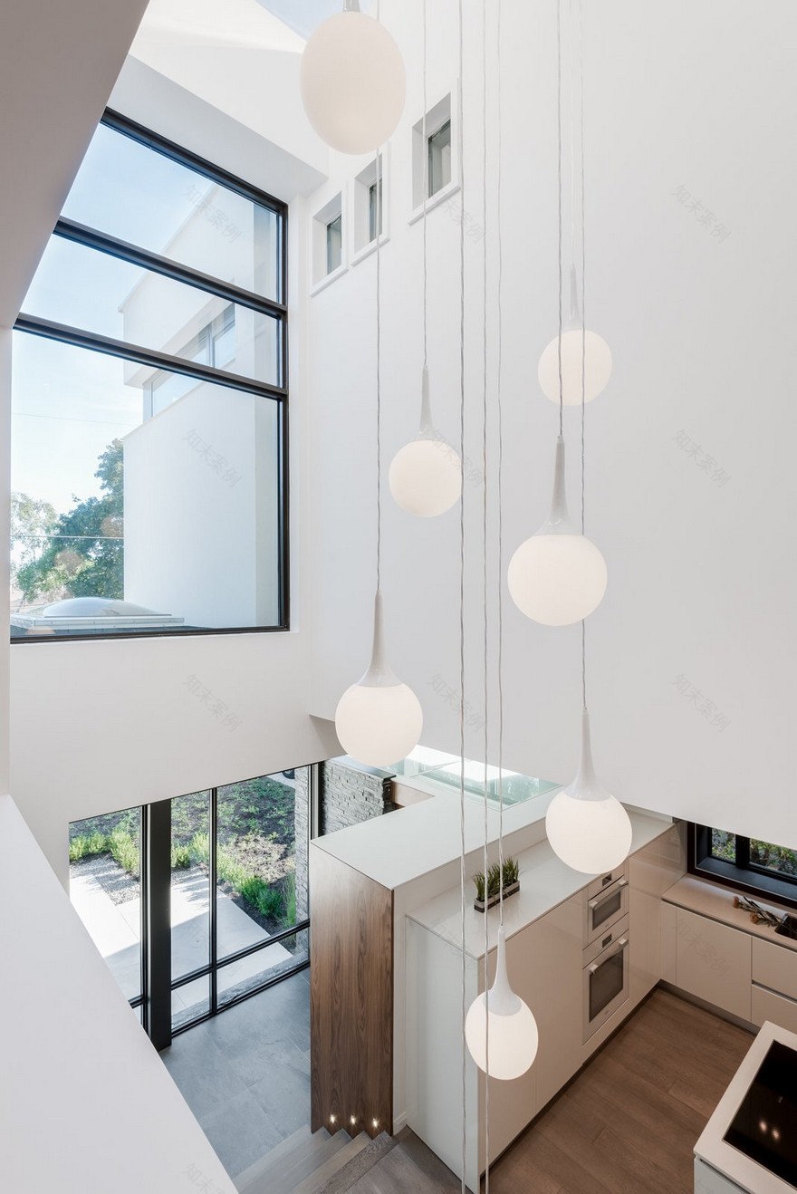 Renovation of a 1960’s Side Split Home in Toronto by Urbanscape Architects-13