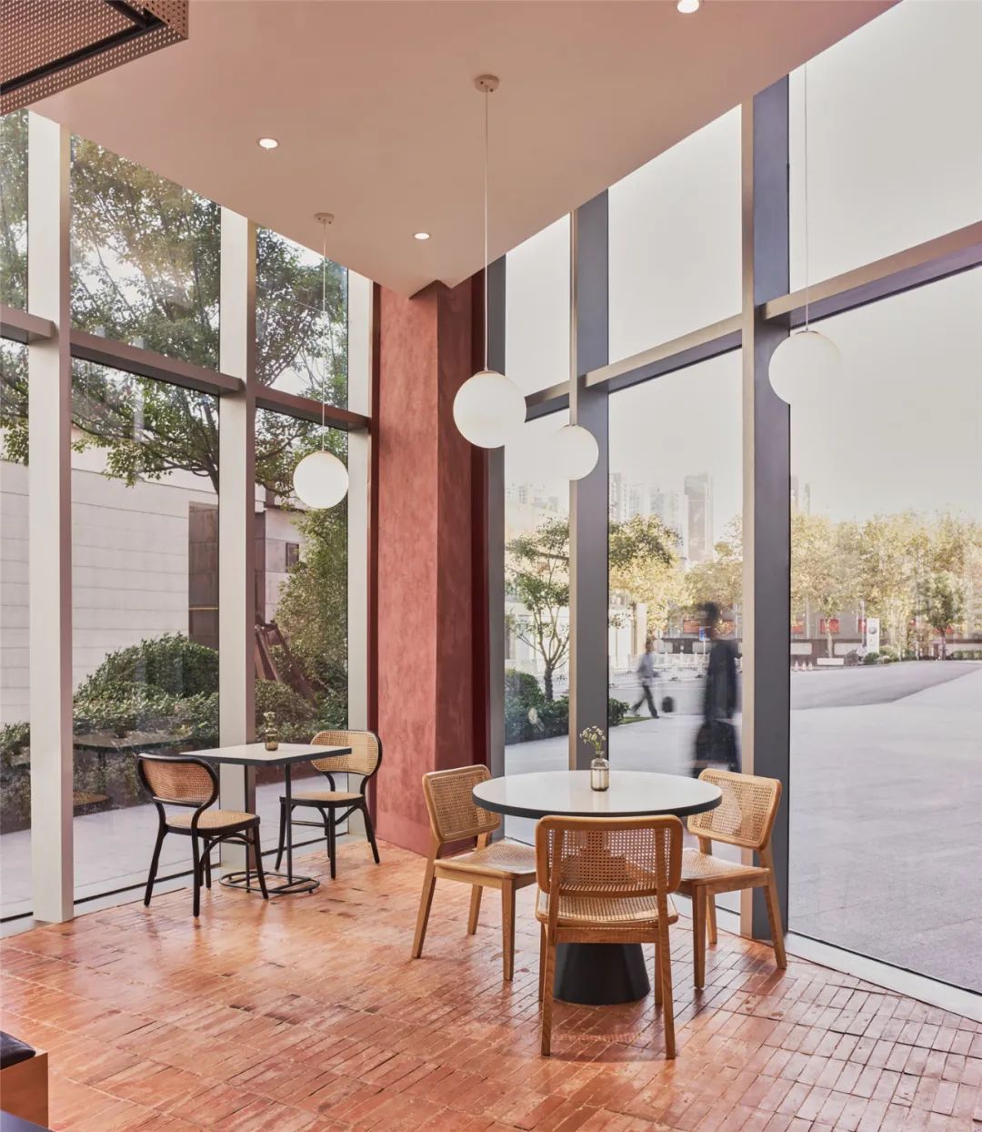 上海 110㎡甜品餐厅打造梦幻花园空间-29