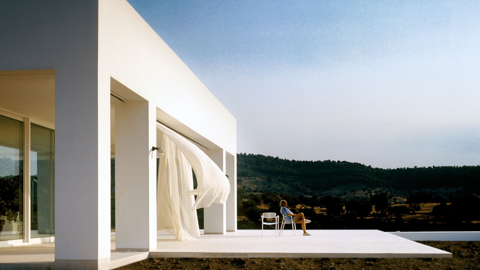 希腊传奇建筑师尼科斯·瓦萨马基斯的设计魅力-0