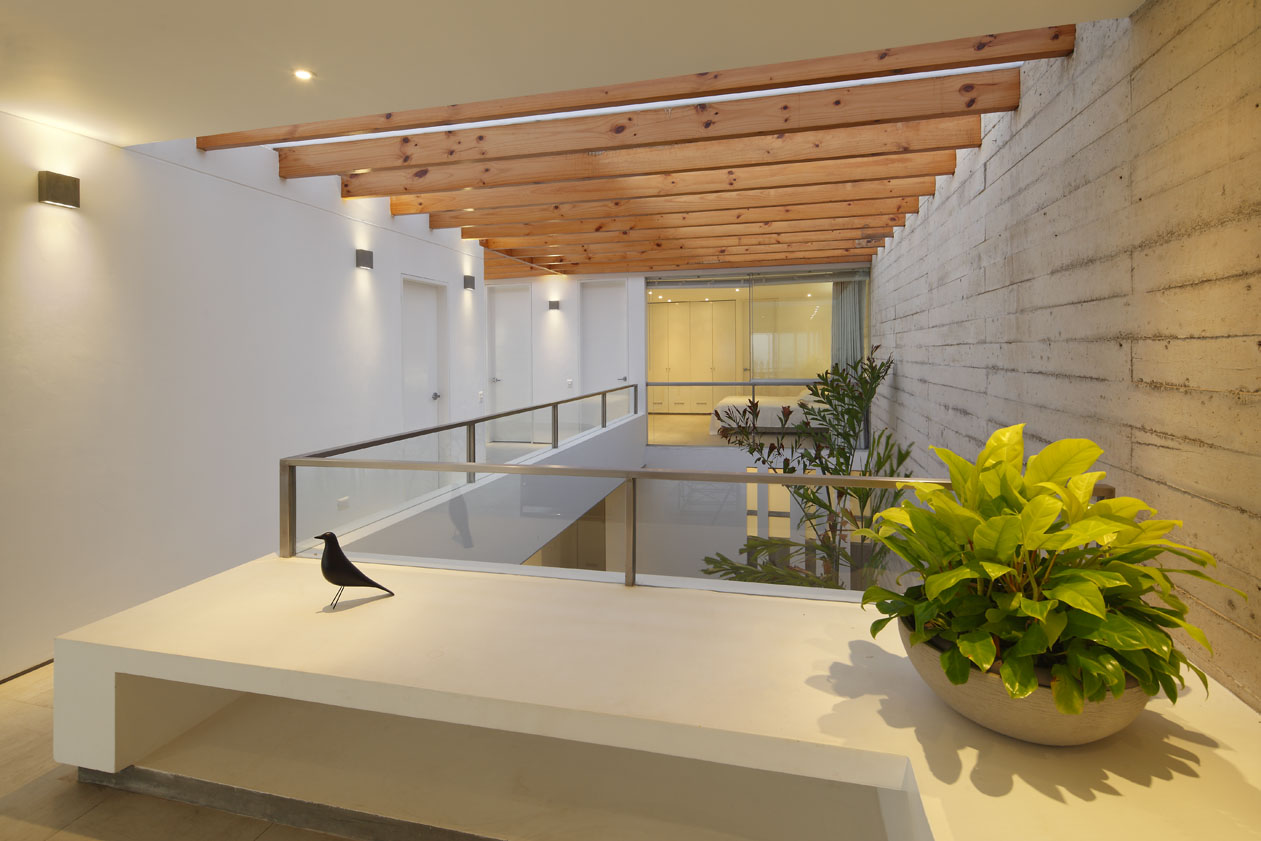 白盒子中的垂直生活-65