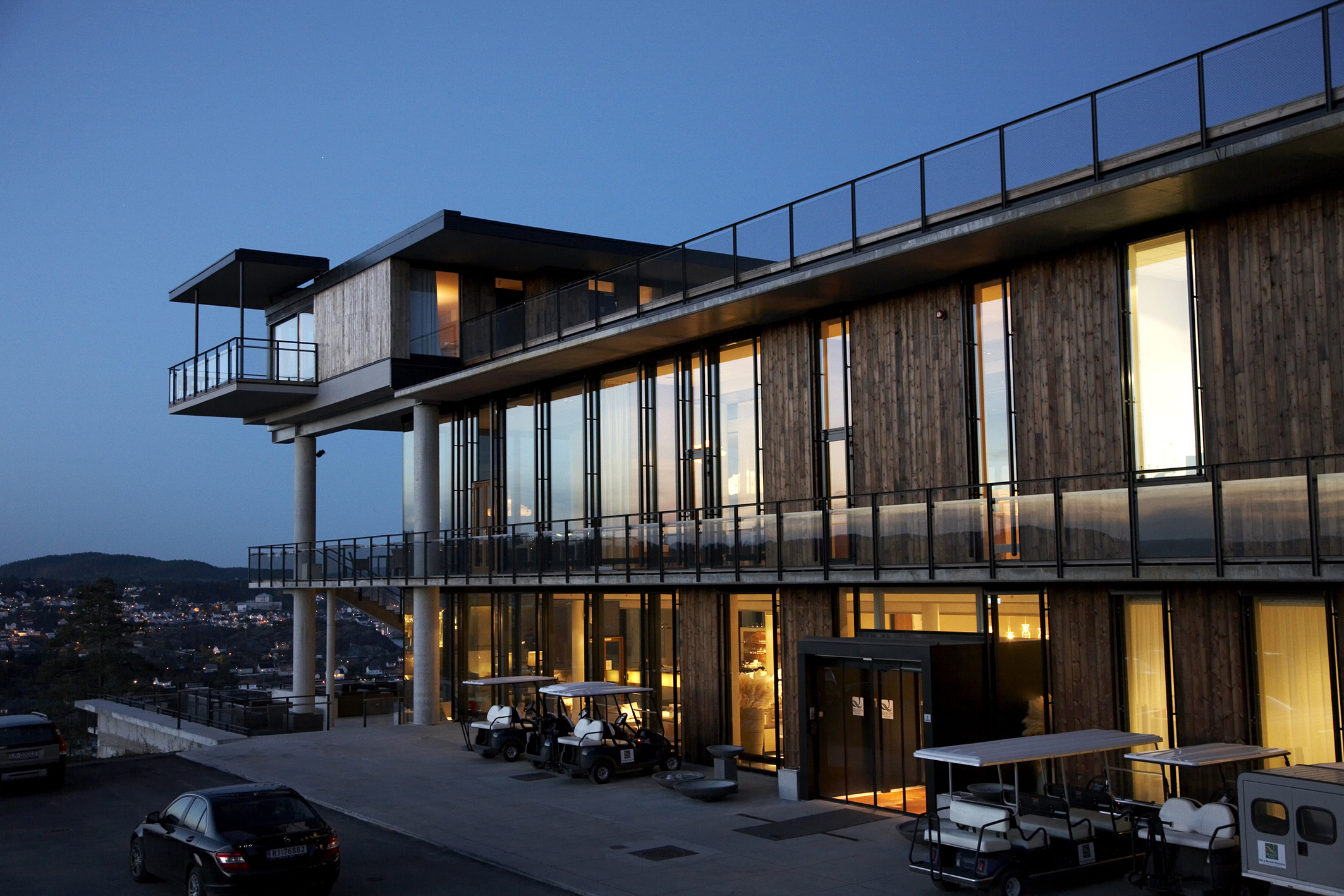 克拉格勒度假酒店（朗德哈根） 
注：lundhagem 可能是这个酒店所在的特定地名或区域名称，音译为朗德哈根，具体使用时可根据实际准确地名进行调整 丨挪威丨Lund Hagem Arkitekter AS-28