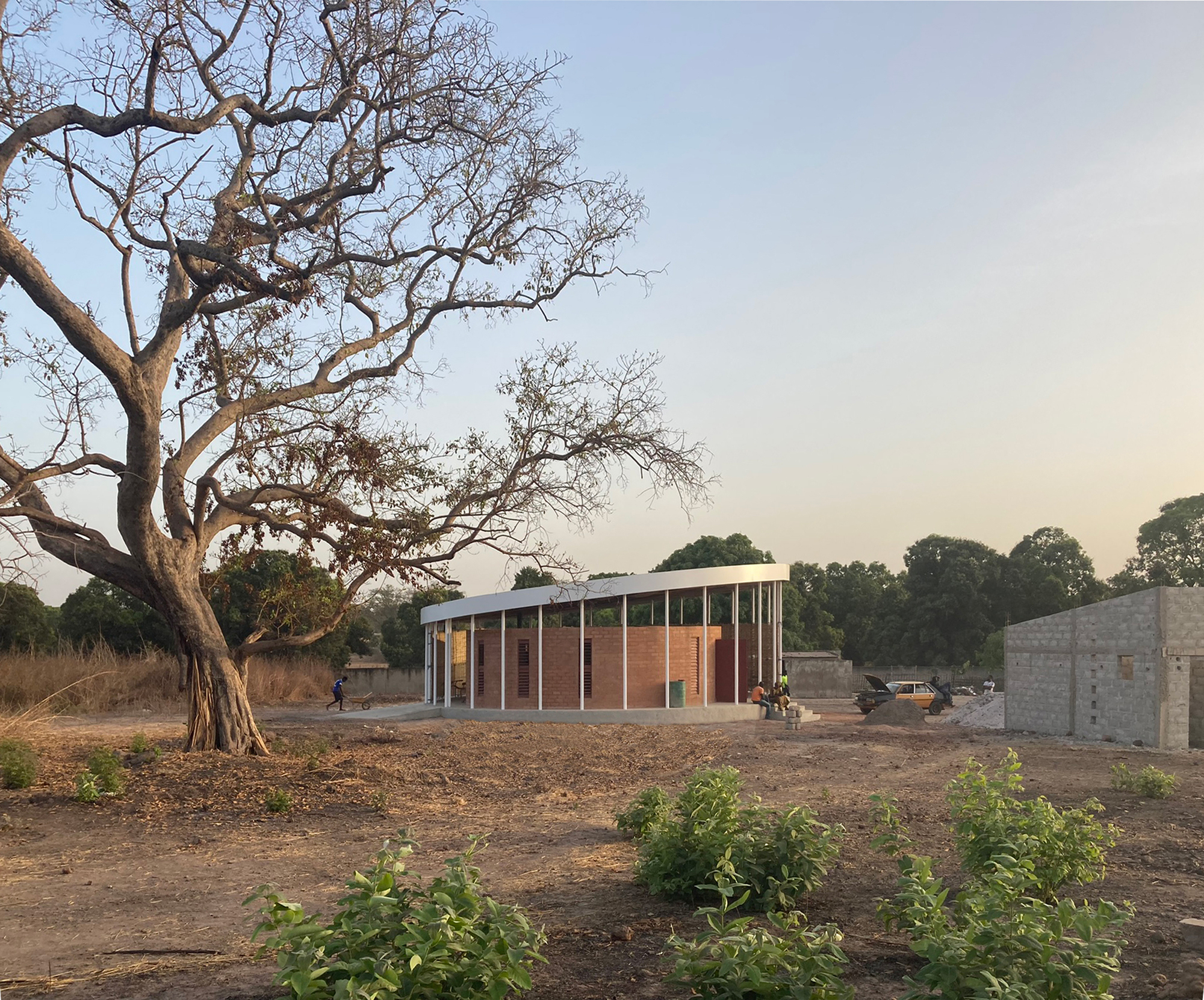 Guiré Yéro Bocar Library / croixmariebourdon architectes associés-22