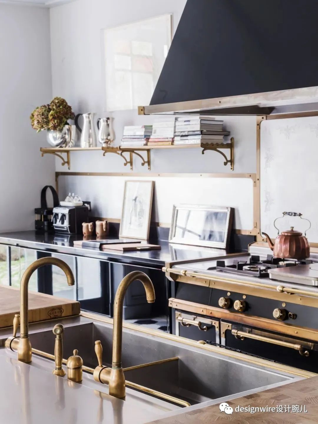 意式风情与现代技术交融的 Officine Gullo 厨房-66