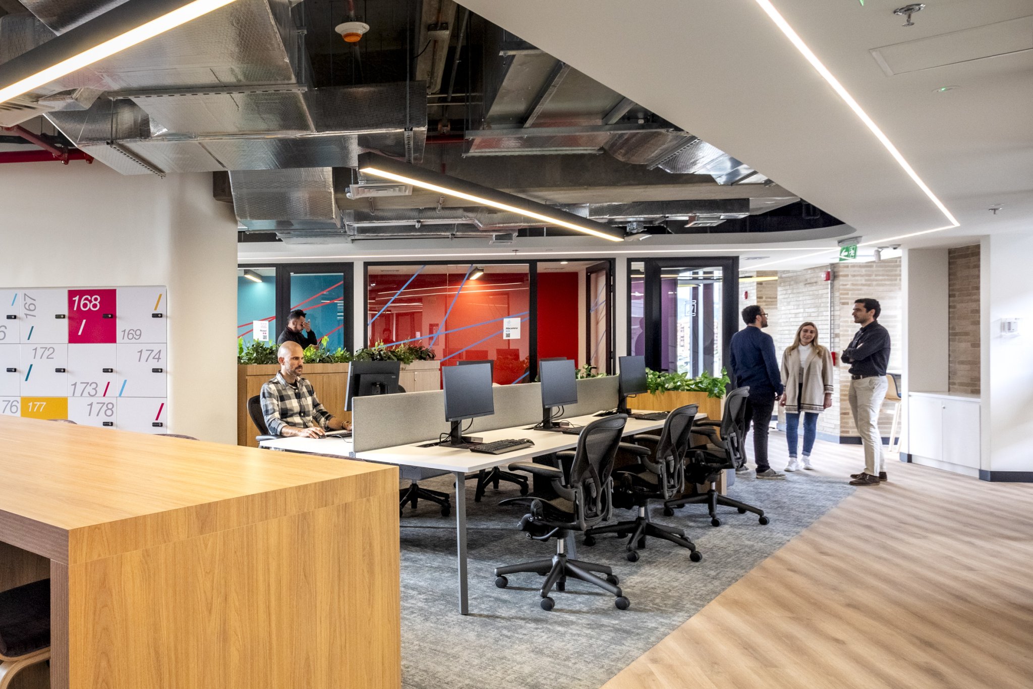 Bayer Offices by Contract Workplaces-15