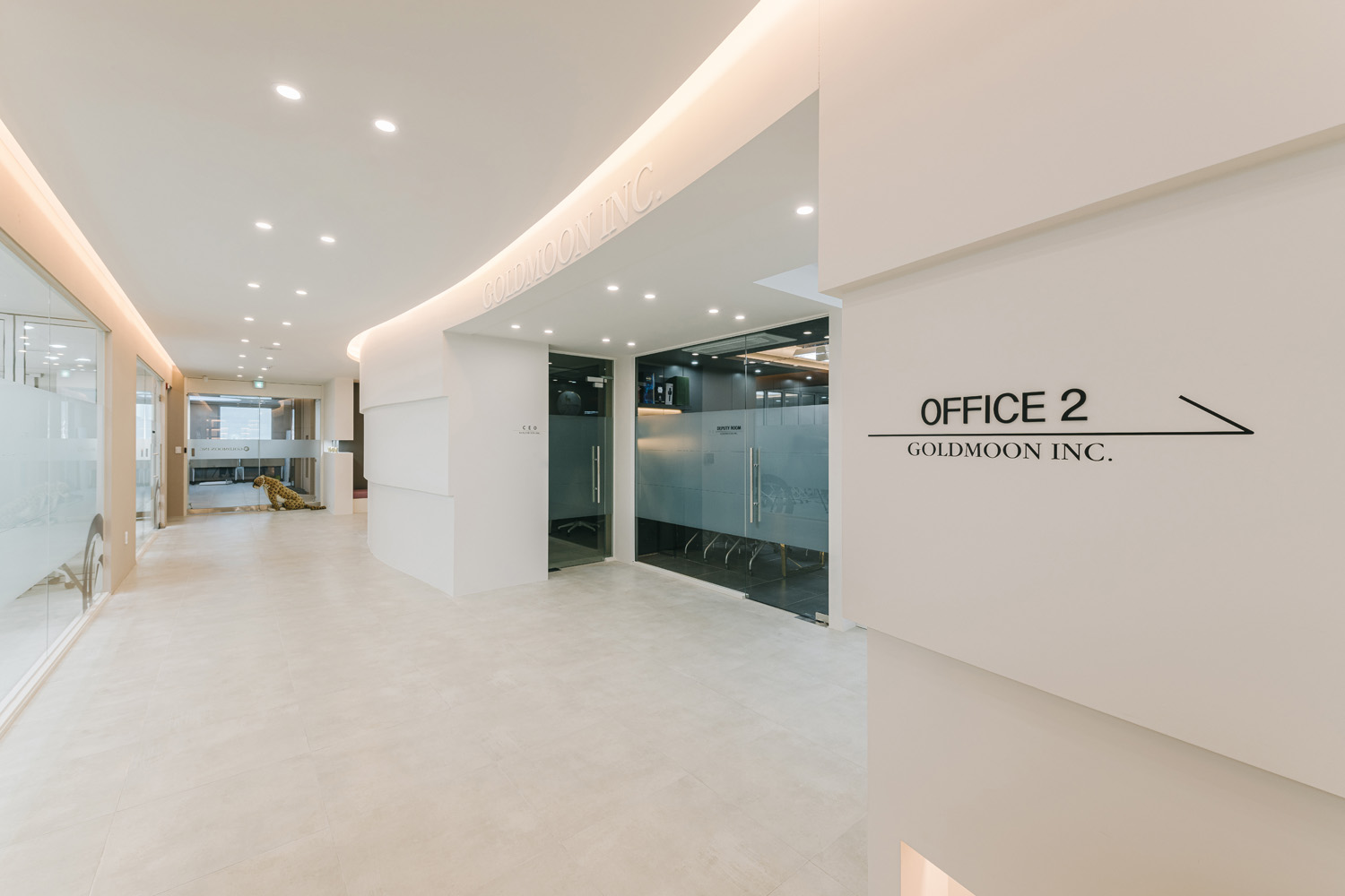 150 平现代高级通讯公司办公室设计-23