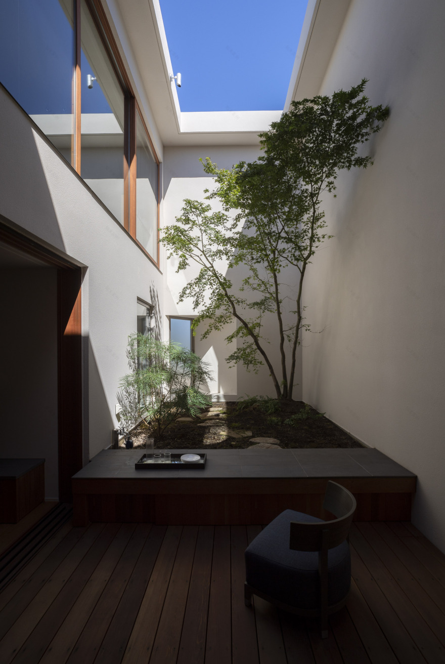 天空洞穴屋和诊所丨日本东京丨IKAWAYA Architects-40