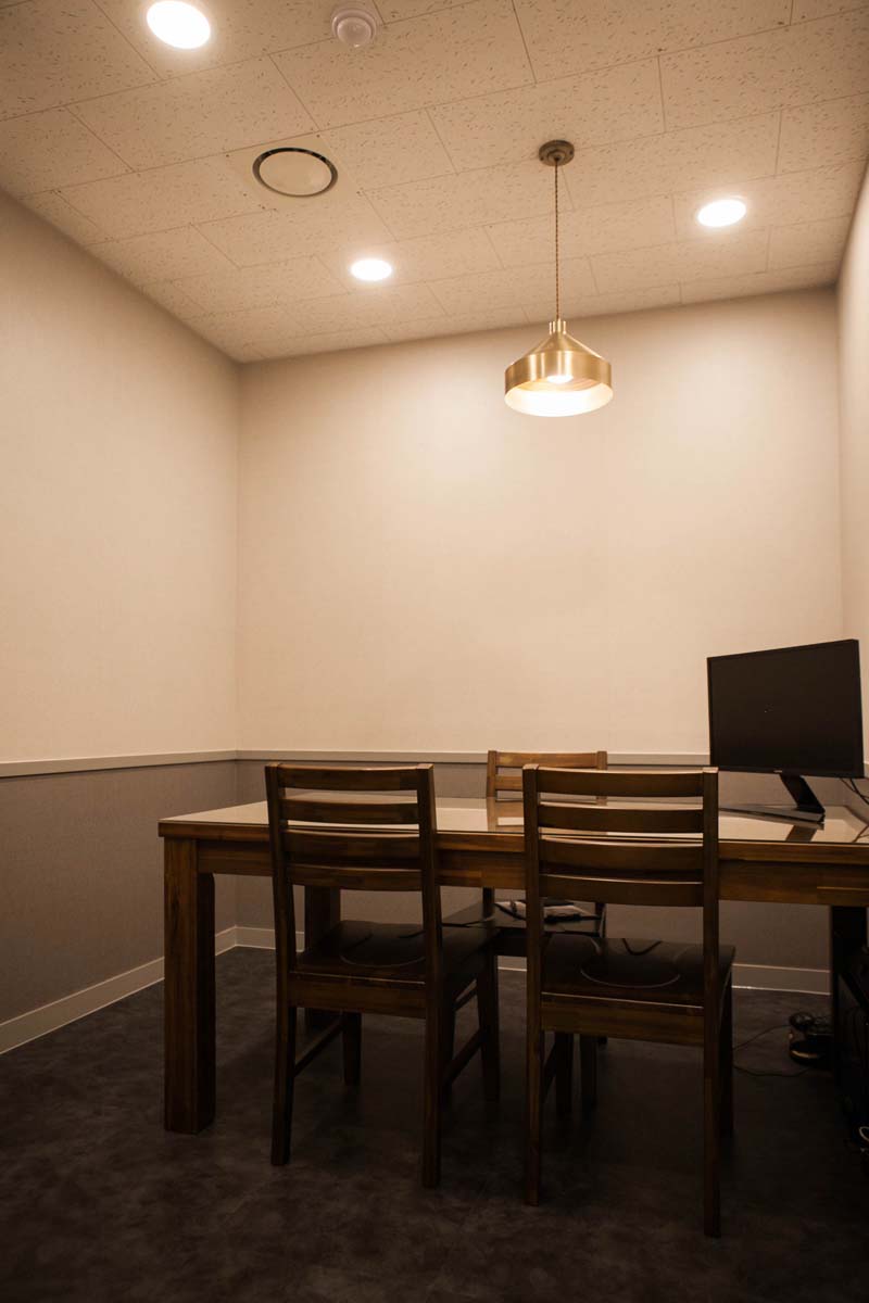 现代高级感十足的 38 平英语学院室内设计-13