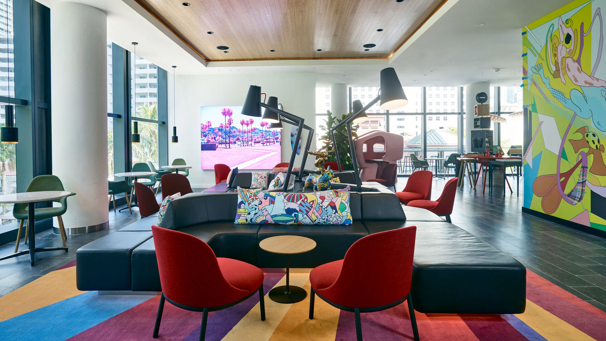 "艺术与建筑的完美融合 | CitizenM 迈阿密酒店"-0