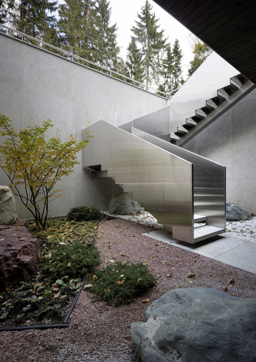 莫斯科北部森林中的现代别墅丨俄罗斯莫斯科丨威廉·萨瓦伊-8