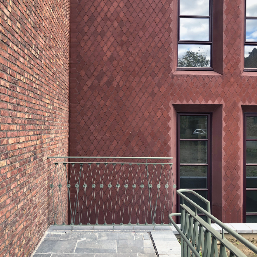 Z33 艺术馆 · 静谧之墙与城市对话-137