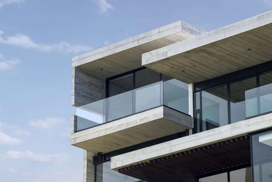 深山秘境 | Paz Arquitectura 的建筑奇迹-59