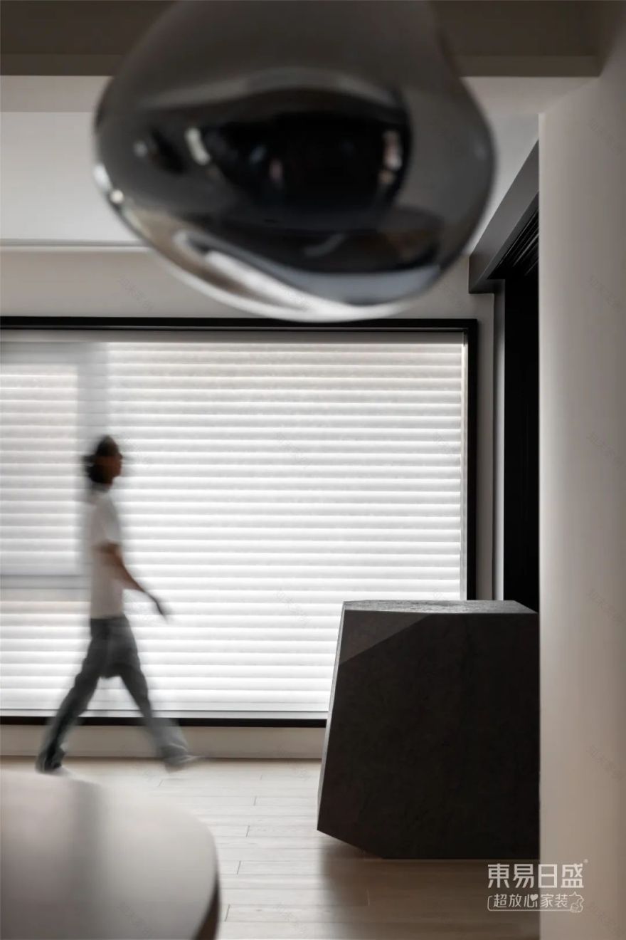 【原创实景首发】钱浙明作品:大白-75