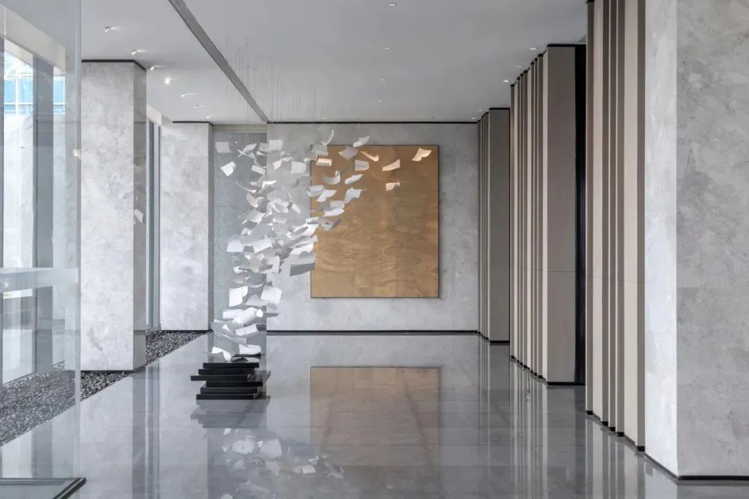 融创南昌·玖玺台销售中心 | 现代简约中的艺术与自然共生-5