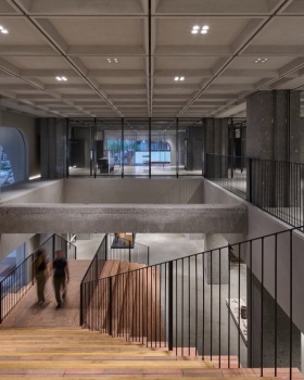 ZARA南京新街口旗舰店丨中国南京丨AIM恺慕建筑设计事务所