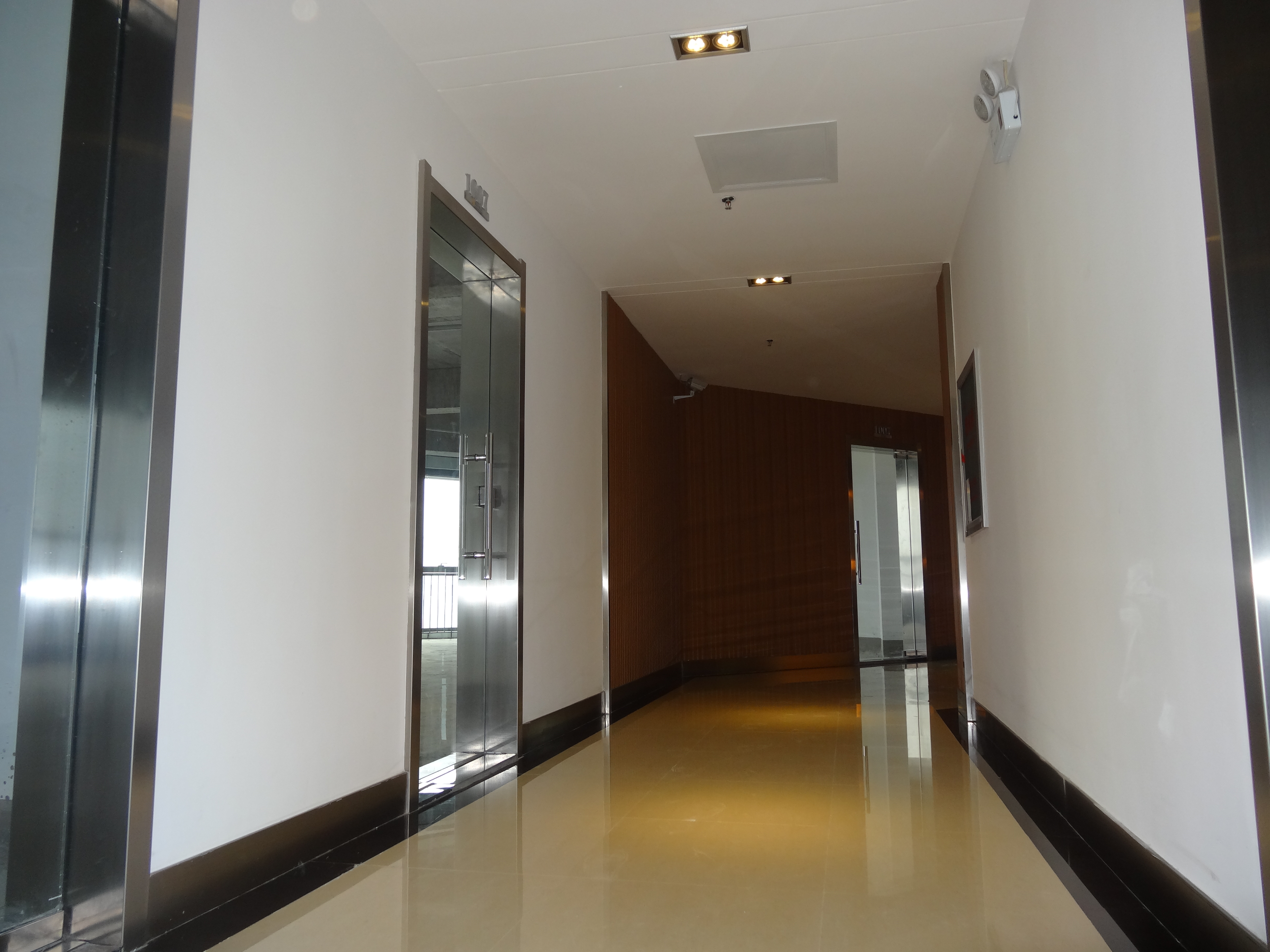 郑州中央特区四期2#地C栋写字楼公区装修|腾升装饰-9