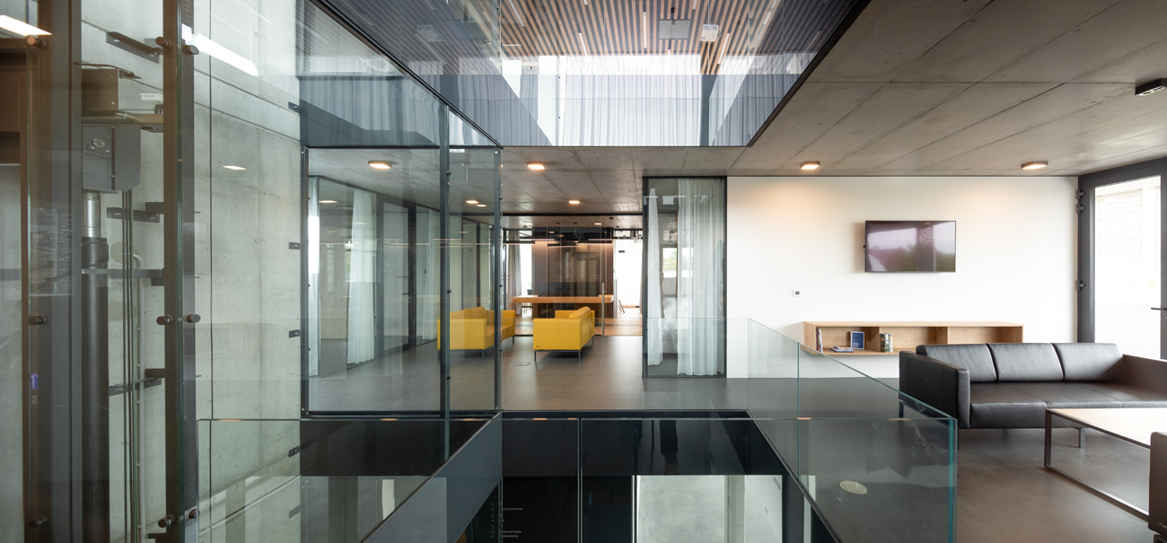 Dům služeb v Palkovicích（帕尔科维采服务楼）丨Jaroslav Holub,Lenka Krhovjáková等团队-18