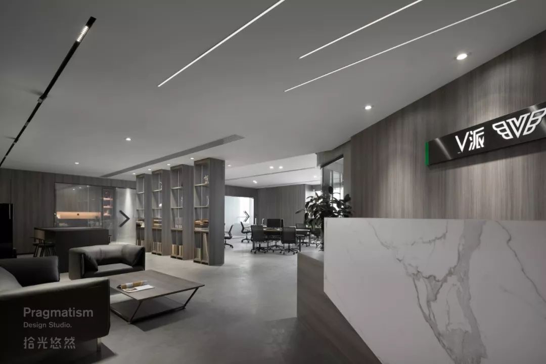 成都 V 派定制运营总部 | 极简前卫的办公空间设计-26