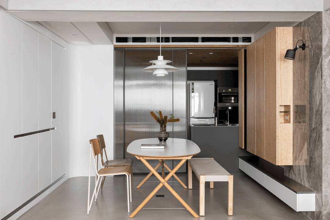 黑白配温暖明亮 70㎡家居设计-32