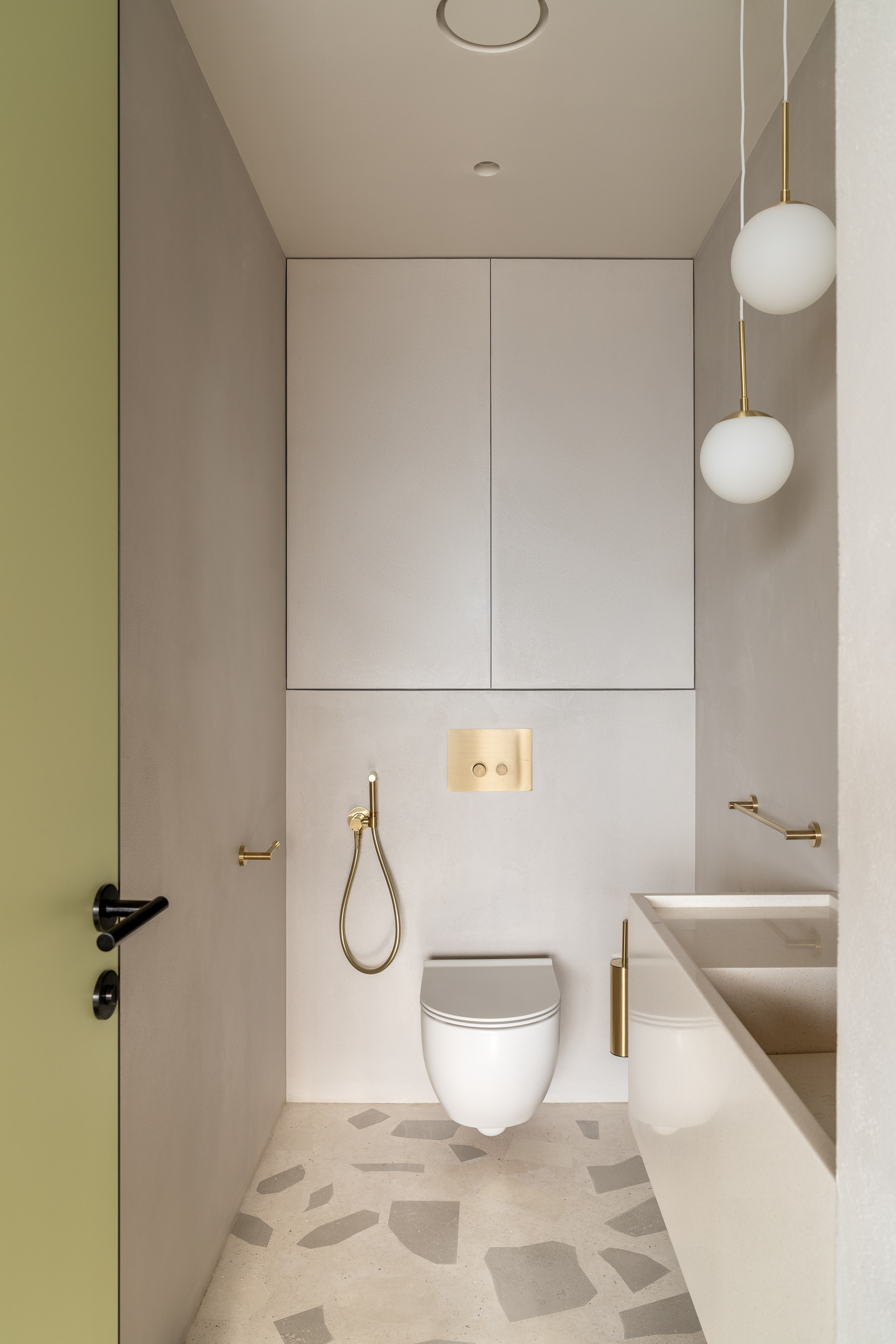 VSLKVSKA | A two-story apartment design-77