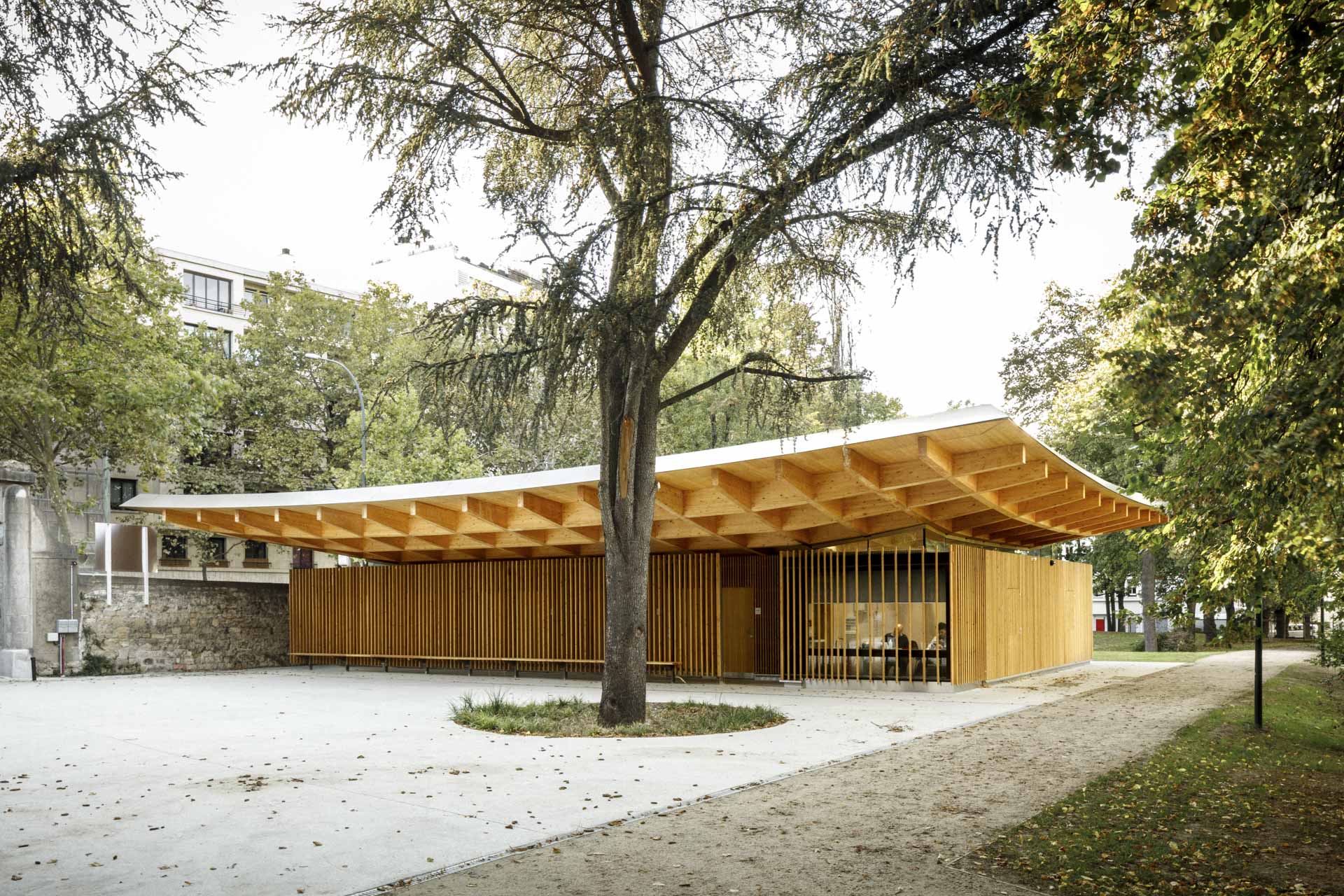 巴黎附近体育建筑丨法国巴黎丨Explorations Architecture-11