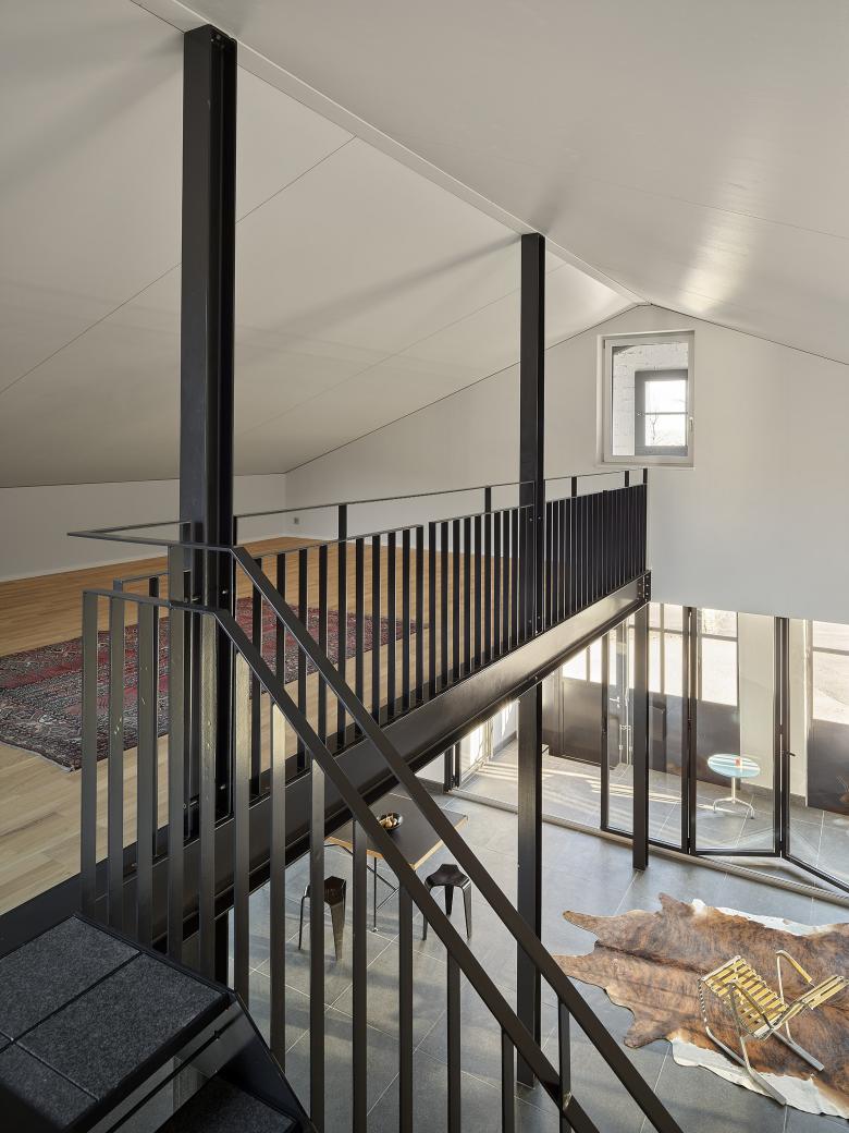 Zwinghof Garage 改造项目丨瑞士丨Neon Deiss GmbH-4