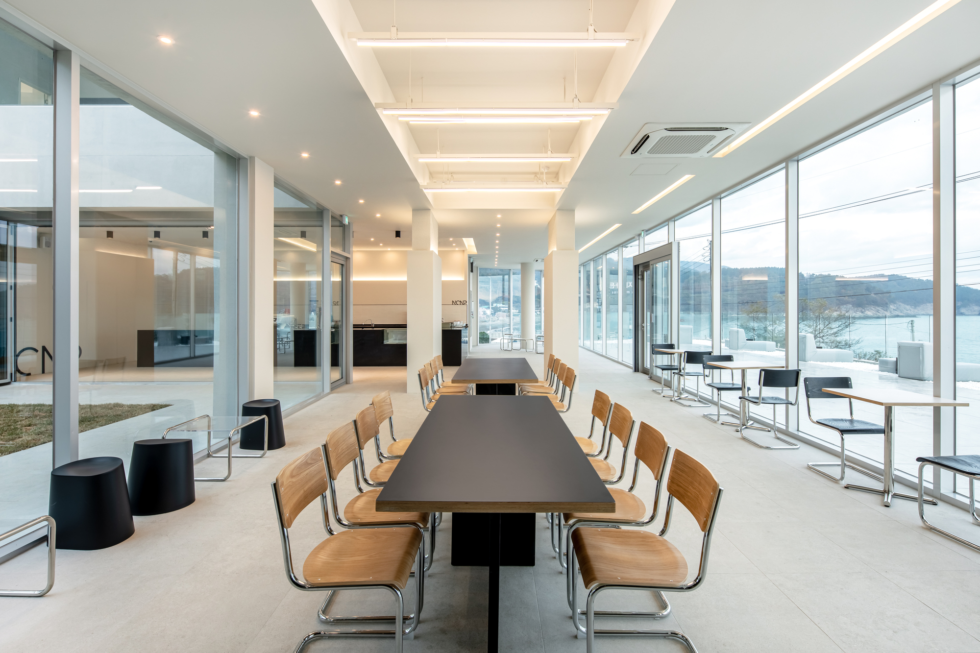 NCNP Coffee / moc architects-17