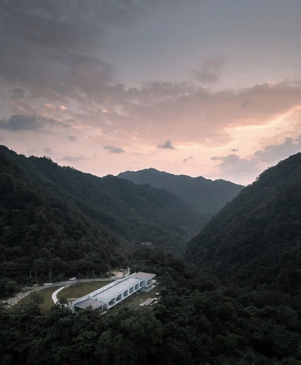 空山九帖·秦岭宿集丨中国陕西丨STUDIO QI建筑事务所-0