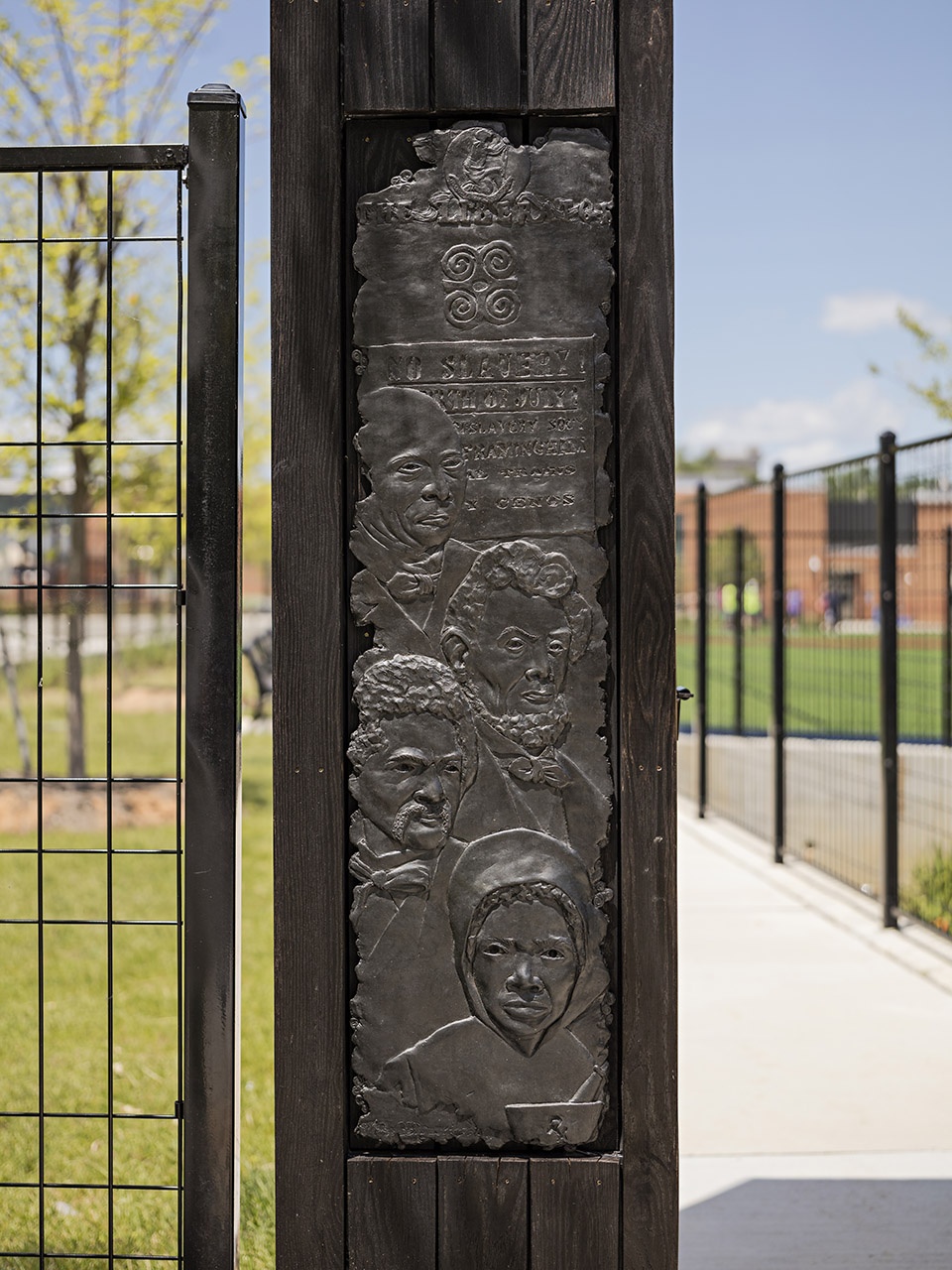 Camp Barker 纪念装置-29