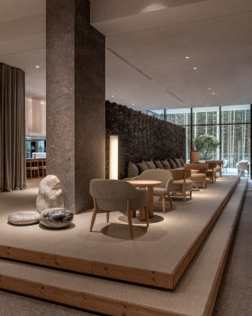 Mountain Residence / Teppan Restaurant