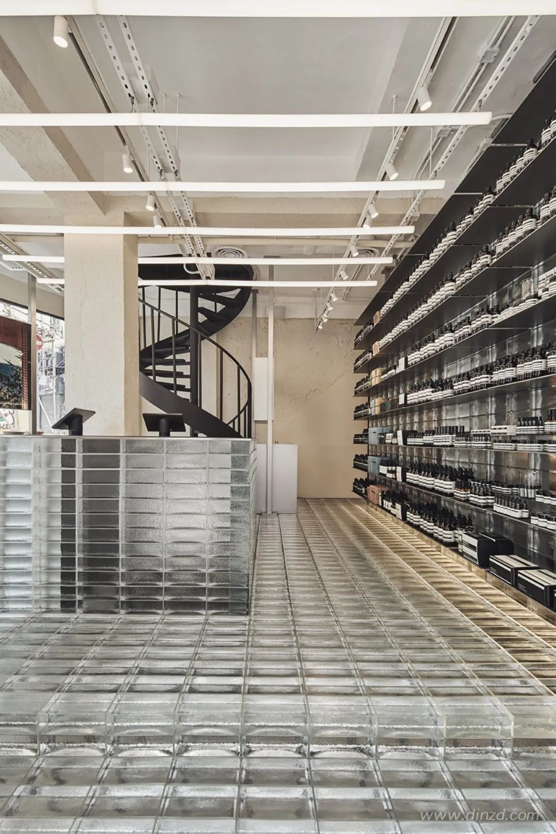 Aēsop 品牌文化打造与室内设计案例解析-45