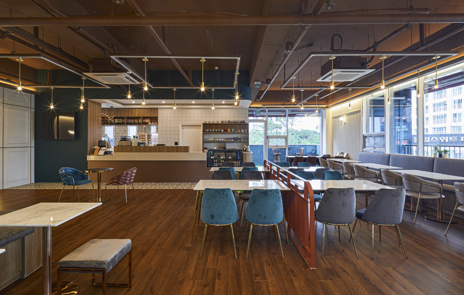 简约 35 平咖啡馆，明亮温馨的室内设计-8