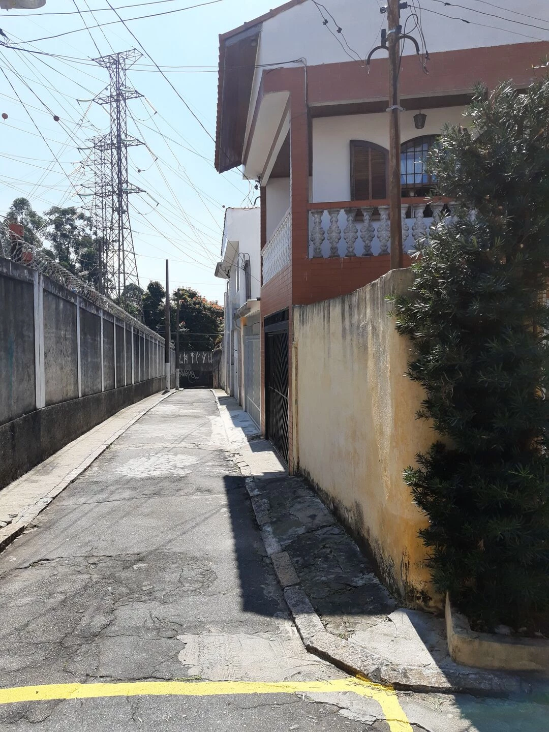 巴西 Vila Leopoldina House | 简约灵动的三层私人住宅-38