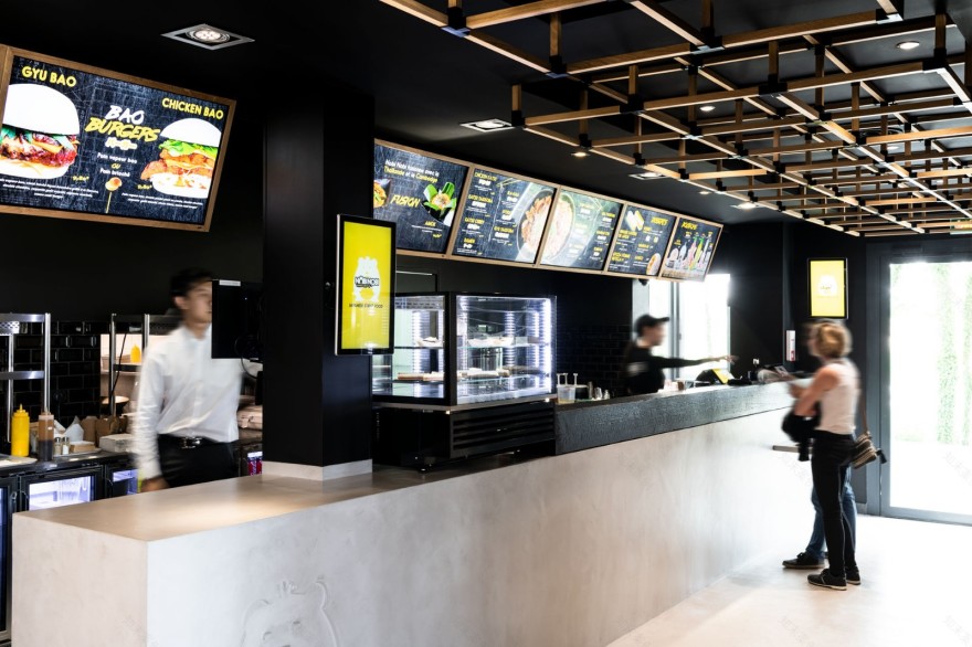 法式设计公司打造日式餐厅,时空穿越的怀旧街头风-9