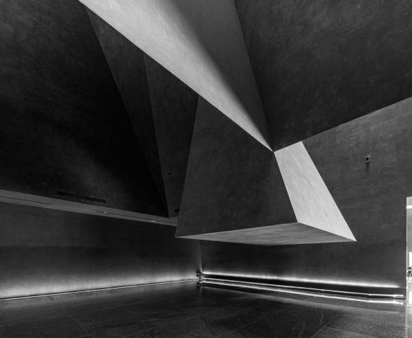 企业洞穴(英良公司自然历史石材博物馆)丨中国泉州丨Atelier Alter北京工作室-17