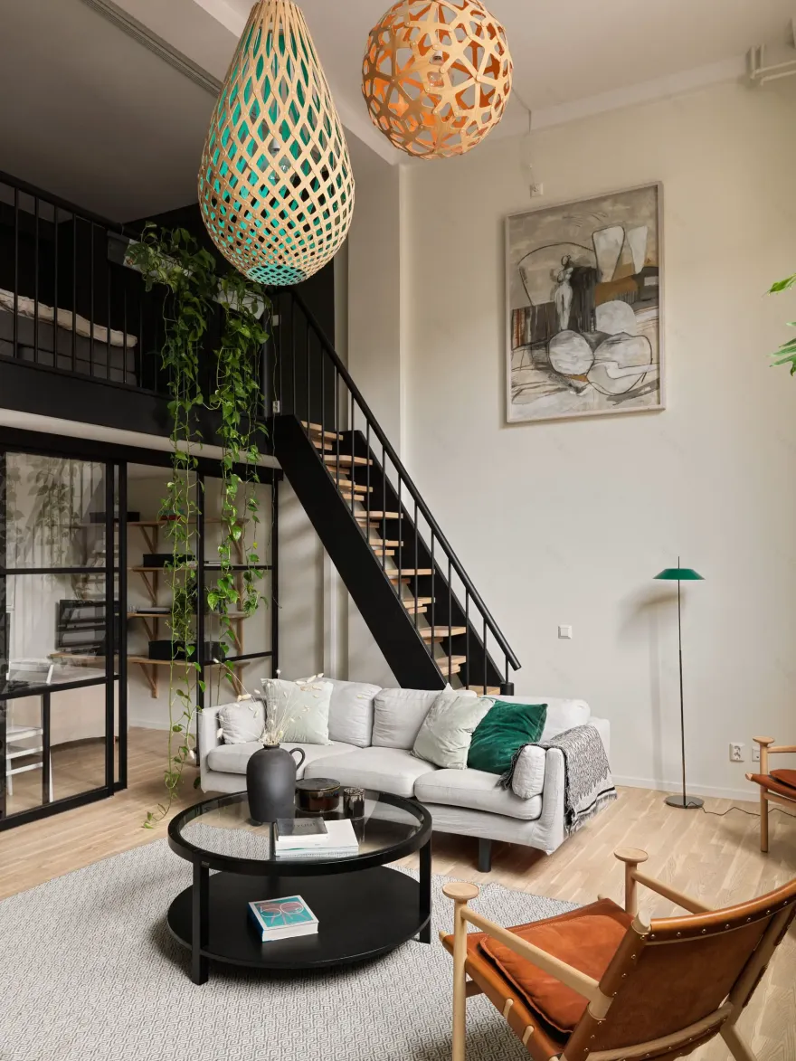 瑞典工业风迷你复式小 loft,绿色点缀完美空间-4