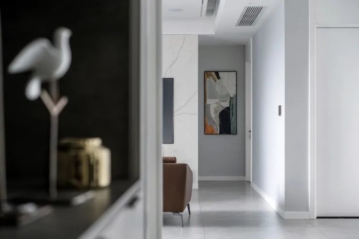 麓湖云镜 140 平米现代轻奢实景,都市里的质感灵魂居所-31