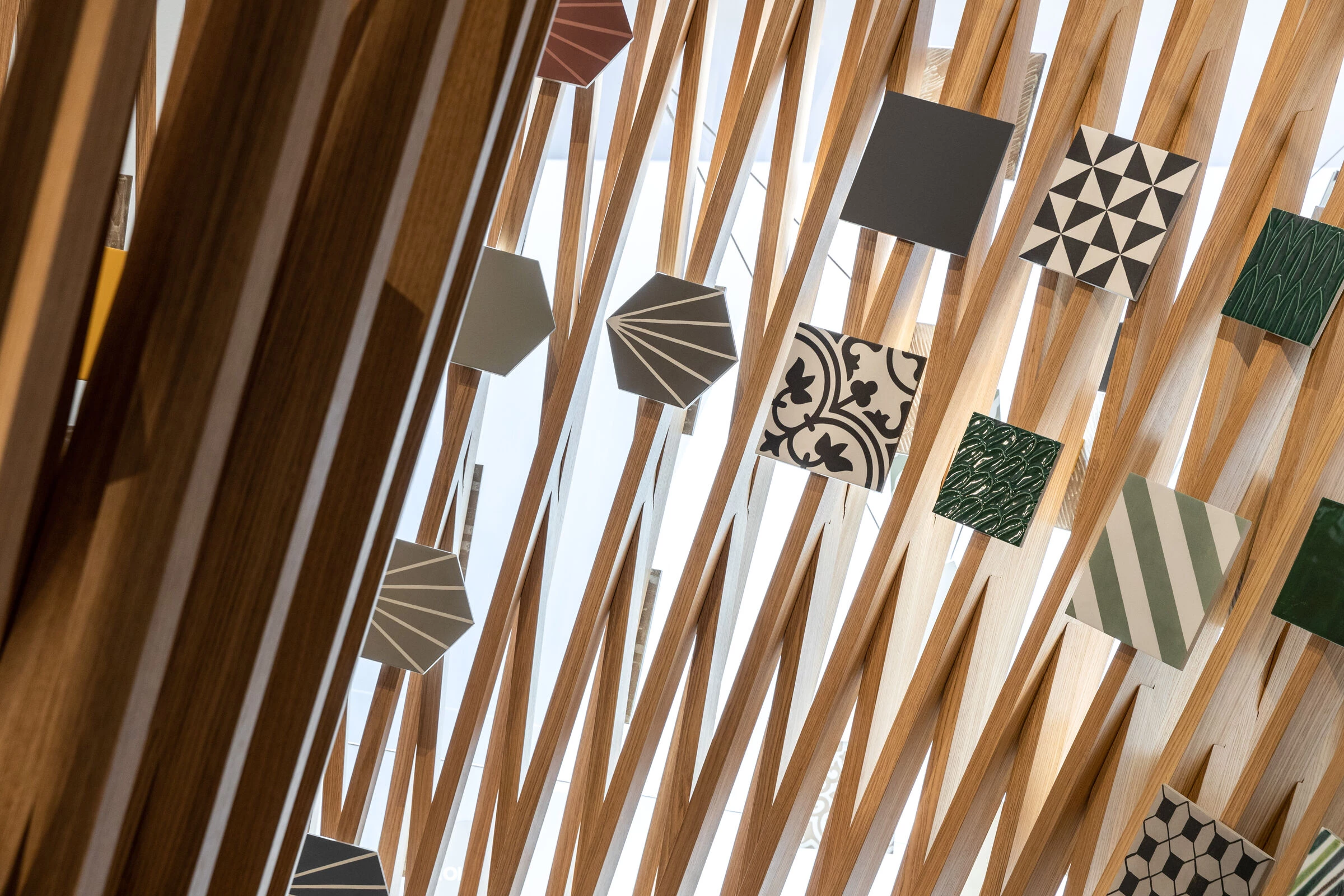 Ragno 旗舰店丨意大利米兰丨Miralles Tagliabue EMBT-53