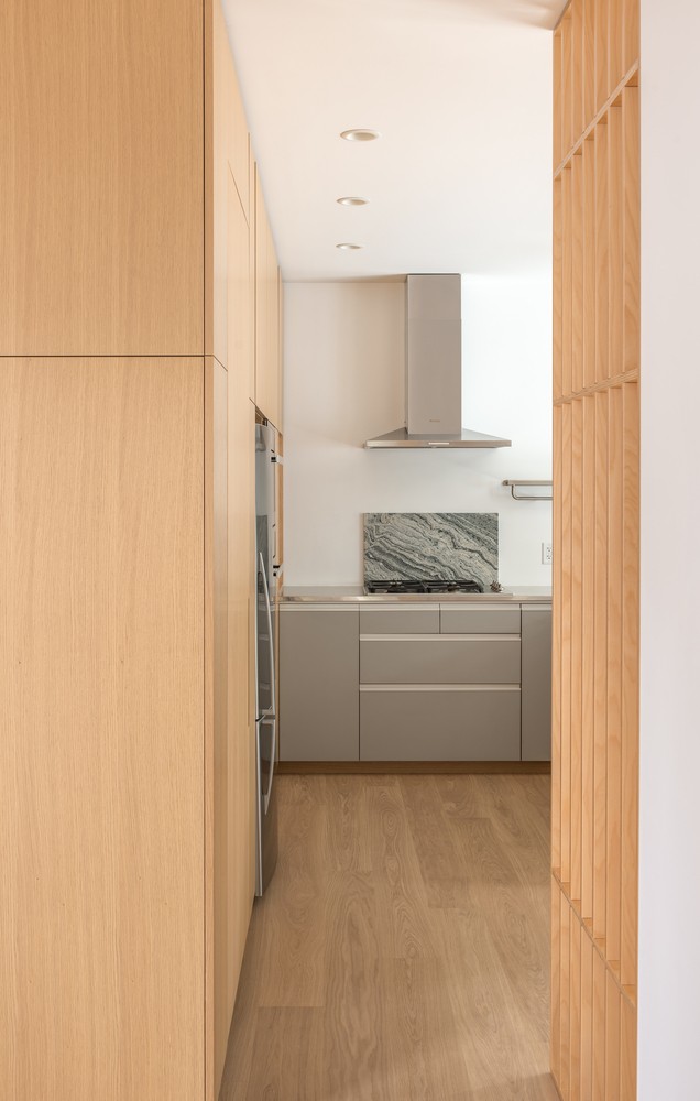 温哥华 Yew House 传统住宅翻新，现代阁楼风格融合复古元素-18