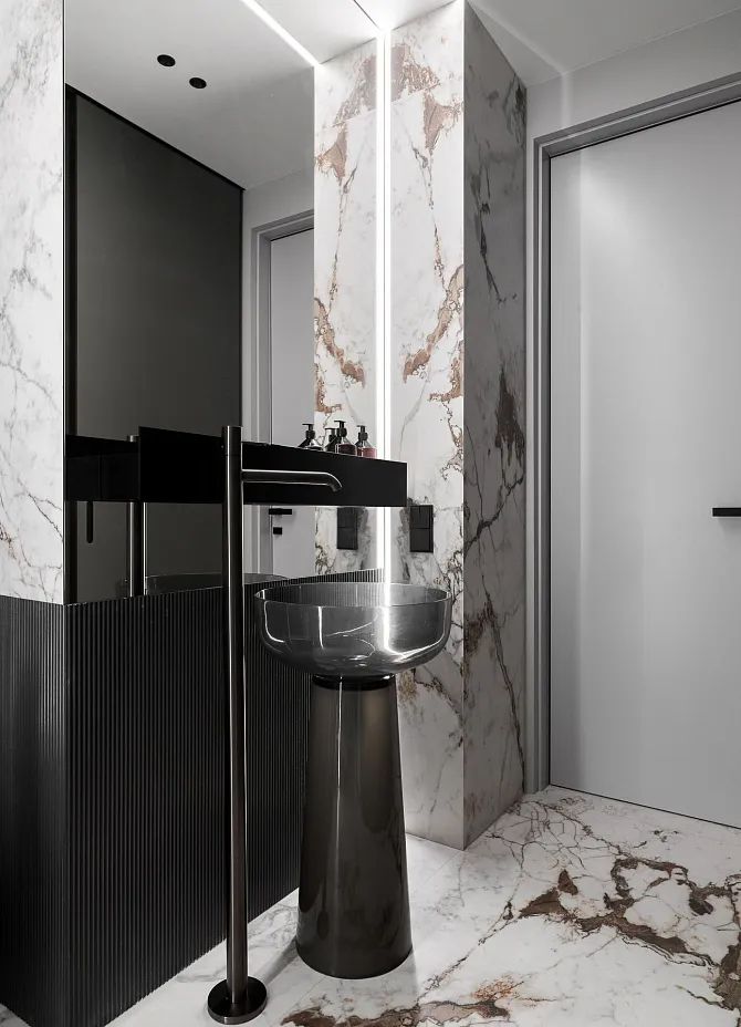 一位年轻女孩 80㎡的家 · 现代简奢丨俄罗斯圣彼得堡丨DE&DE Studio-24