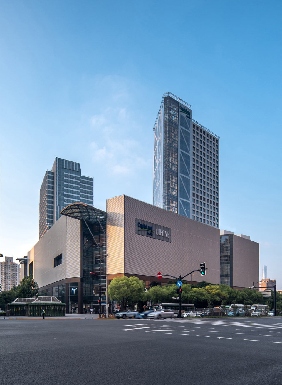 LuOne凯德晶萃广场丨中国上海丨萨夫迪建筑事务所-40