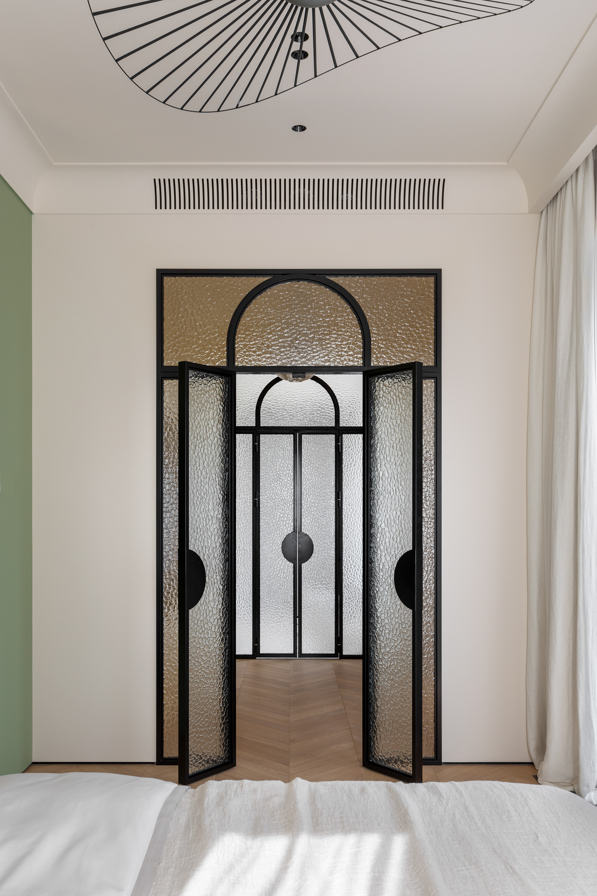 flat（未明确具体中文名）丨Anastasia Brandt-20