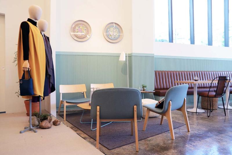 极简时尚的实拉咖啡馆-16