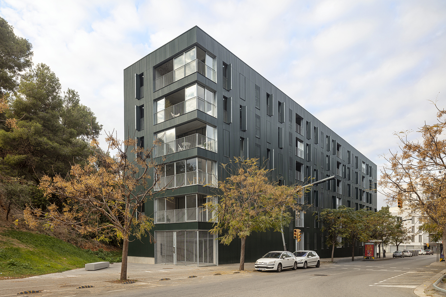 巴罗塔楼住宅丨DATAAE + Narch + Maira Arquitectes-1