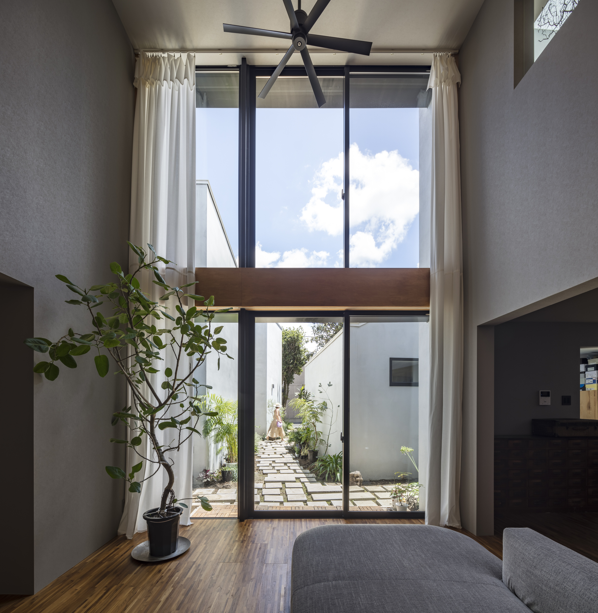 折叠屏风排屋丨日本东京丨DOG-18